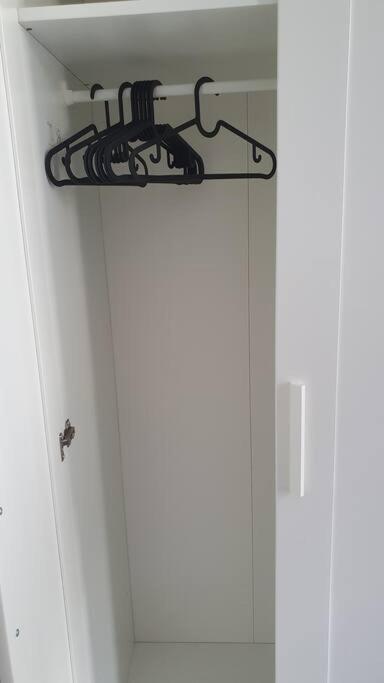Appartement Hypercentre 301 +Wifi+Independant+ Cuisine Toilette Salle De Bain Privative Valenciennes Eksteriør bilde