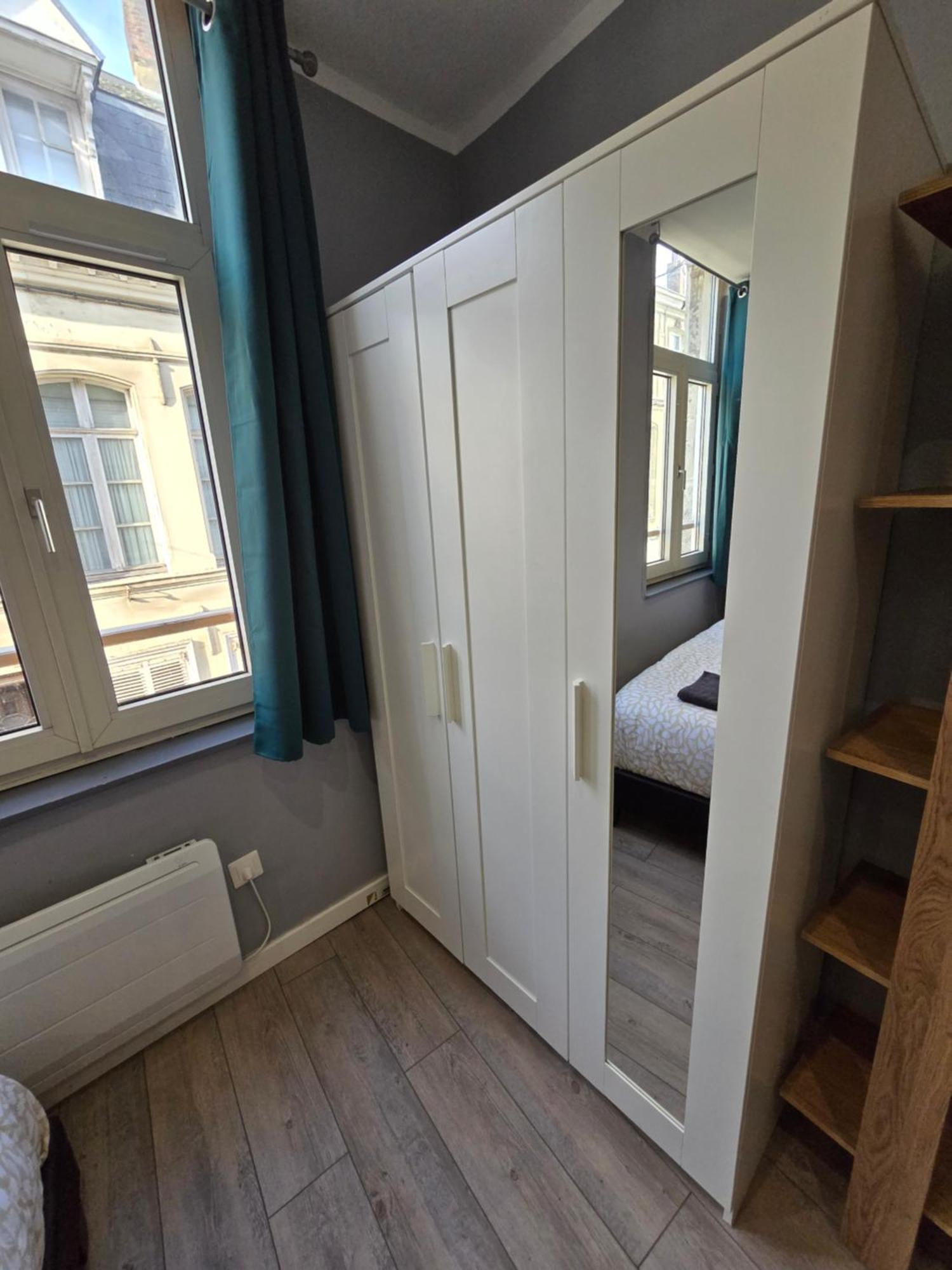 Appartement Hypercentre 301 +Wifi+Independant+ Cuisine Toilette Salle De Bain Privative Valenciennes Eksteriør bilde